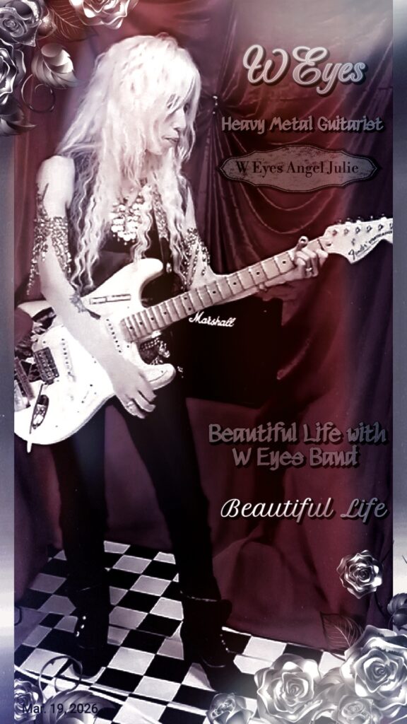 W Eyes Angel Julie